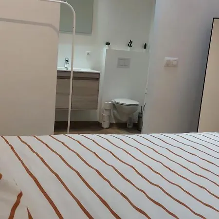 아파트 Entre 2 Ourthes 라로셰안알데네